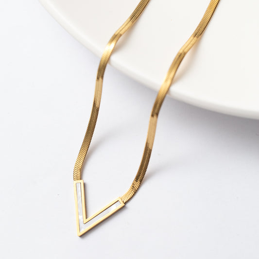 Collier en acier tendance