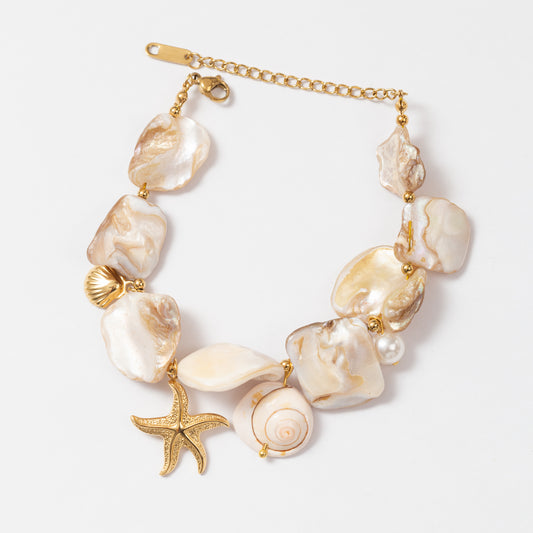 Gourmette en acier tendance pour l'été