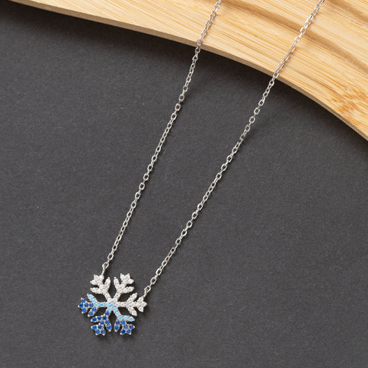 Collier en argent rhodié