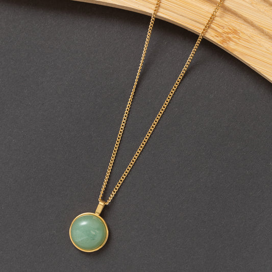 Collier en acier en promotion avec pierre green aventurine.