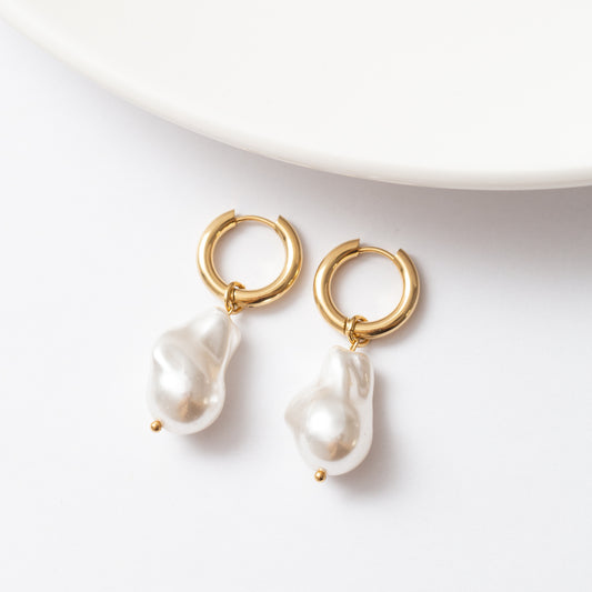 Boucles d'oreilles en acier : Design minimaliste et moderne