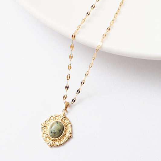 Collier Acier Tendance – Élégance subtile