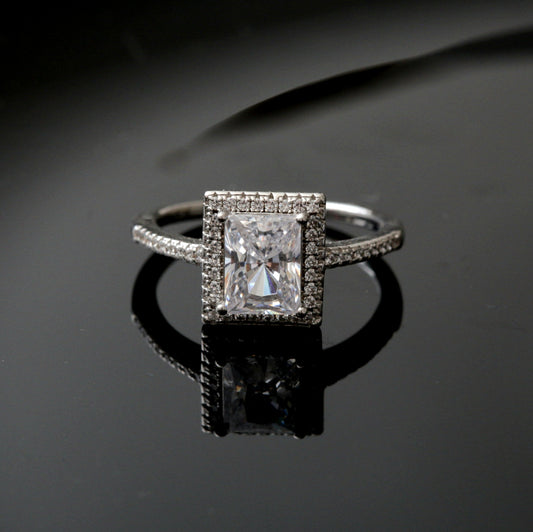 خاتم فضة مطلي بالروديوم مضمون المال - 40٪ مستطيل عصري