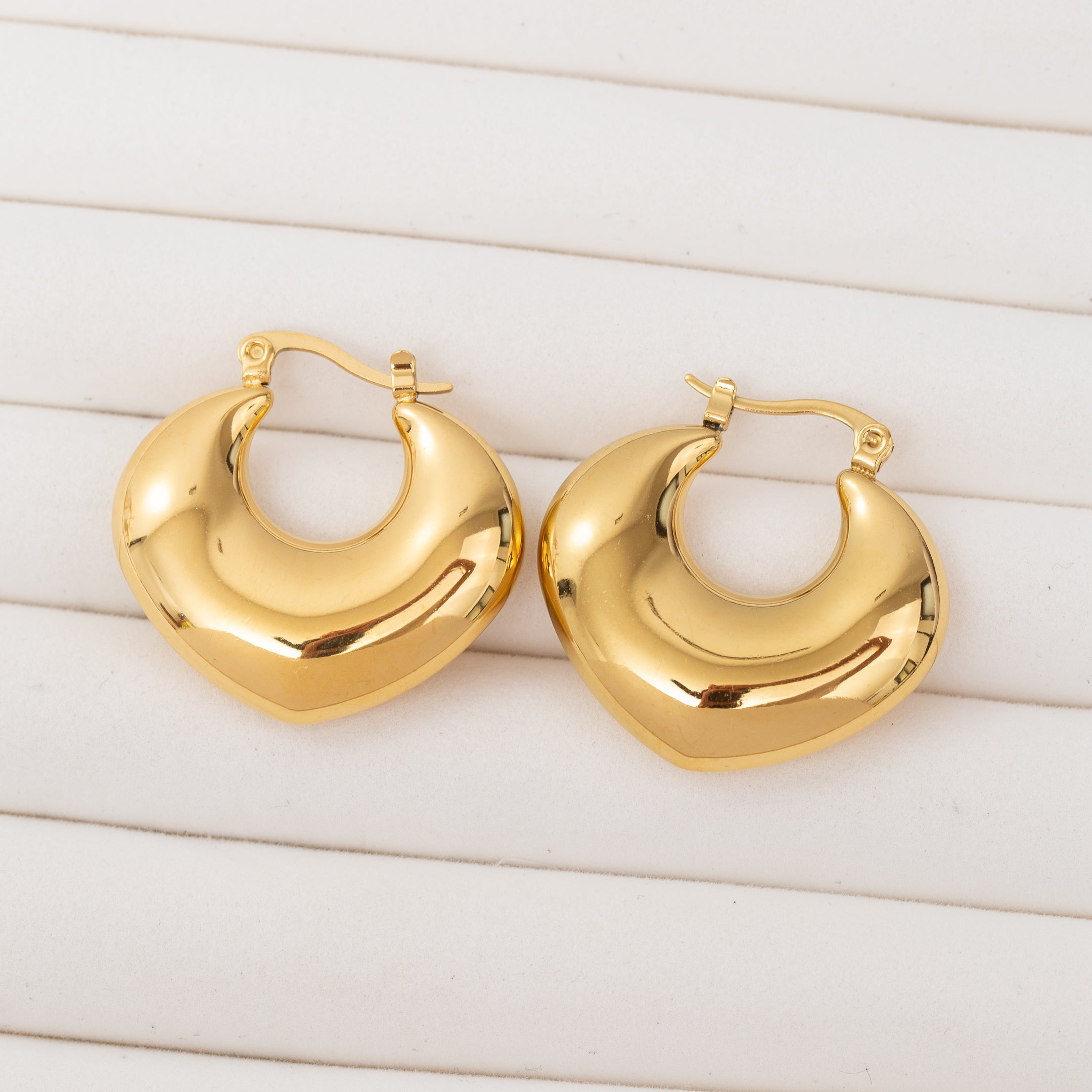 Boucles d'oreilles NACRÉES en acier inoxydable