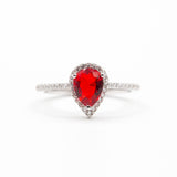 Bague argent rhodié tendance avec un motif rouge