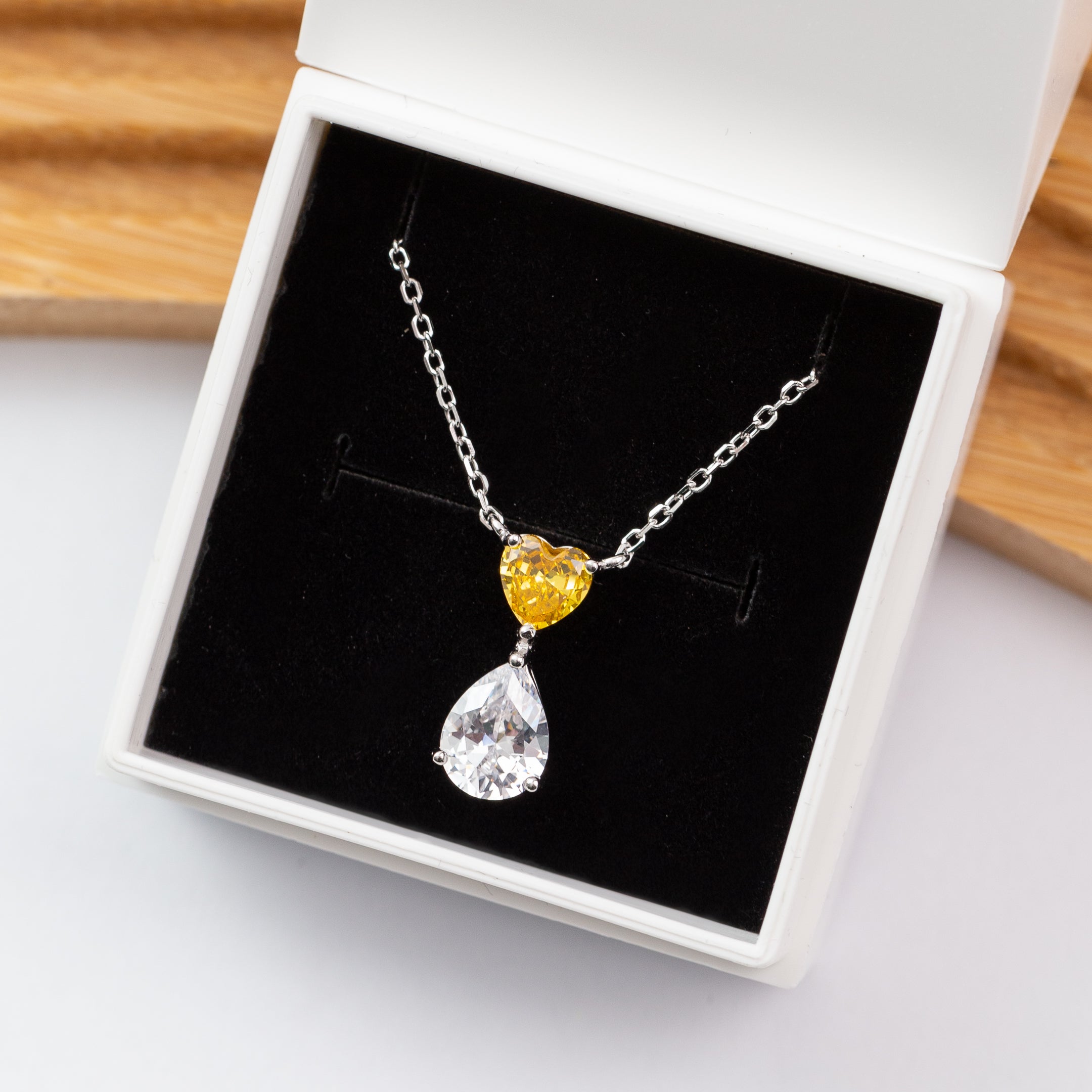 Collier en argent rhodié garantie