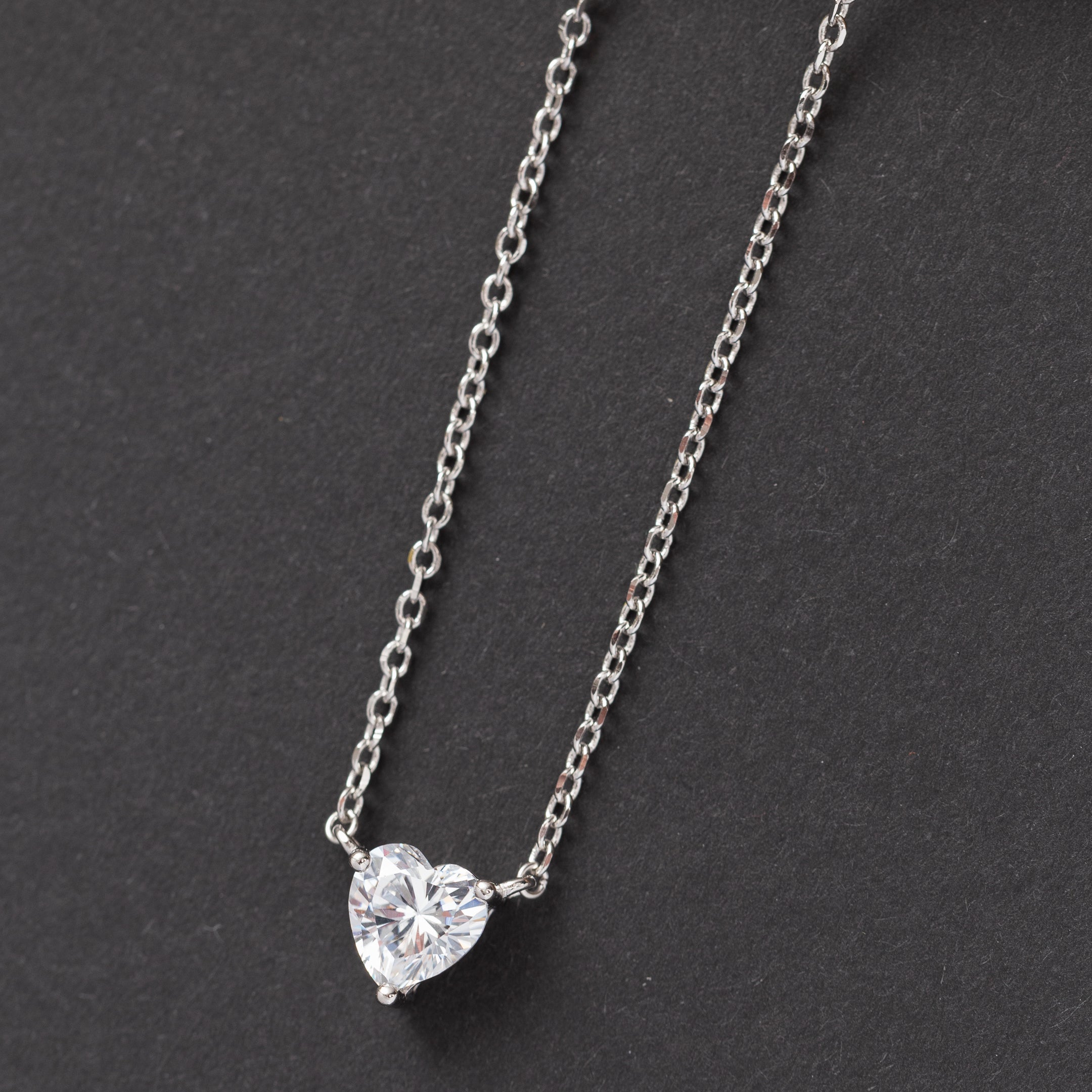 Collier en argent rhodié garanti