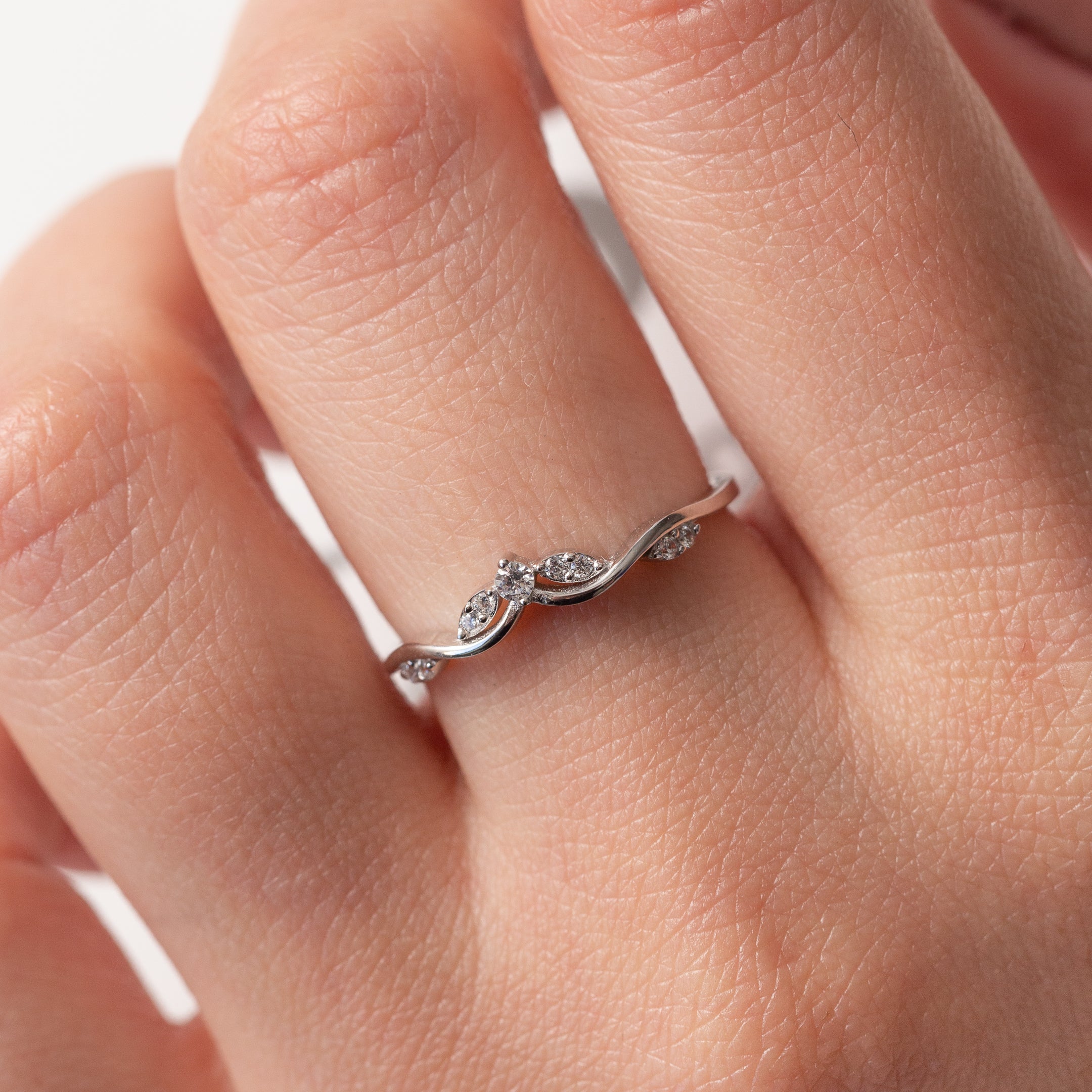 Bague en argent rhodie tendance