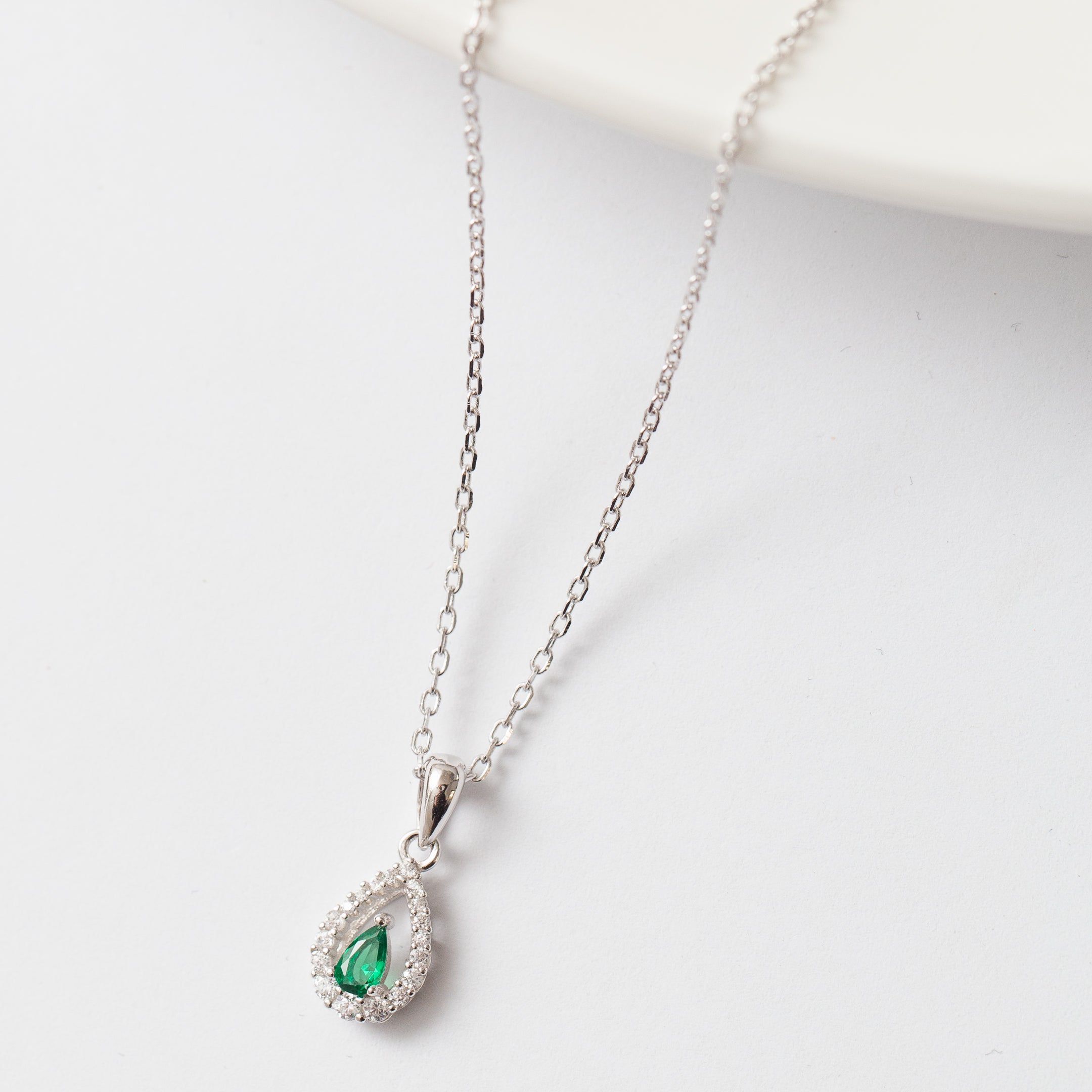 Chaine en argent rhodié tendance