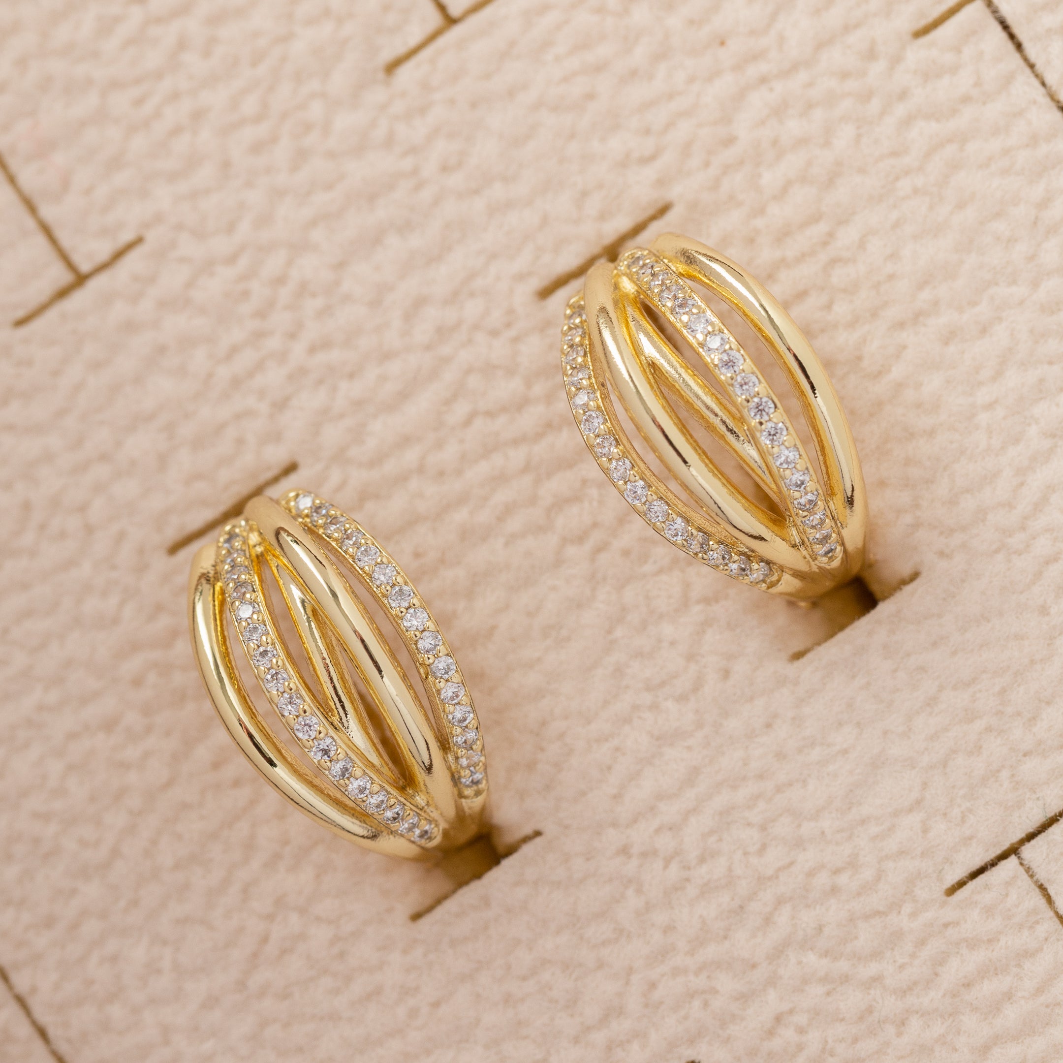 Boucles d'oreilles 14K en Plaqué Or Pierres Zirconium Fines