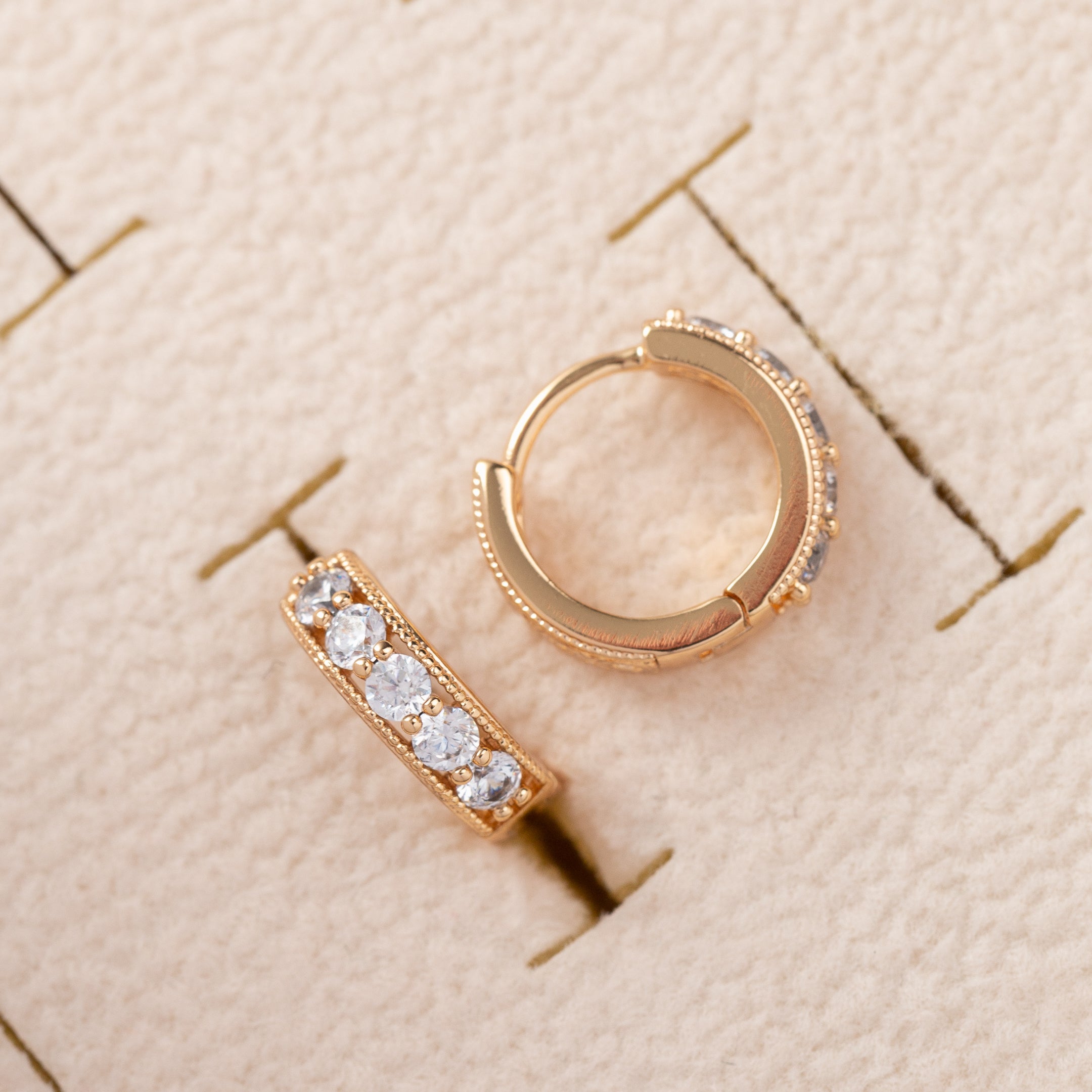 Boucles d'oreilles 18K en Plaqué Or Pierres Zirconium Fines