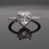 Bague argent rhodié avec un motif cœur blanc