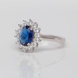 Bague argent rhodié tendance avec un motif bleu