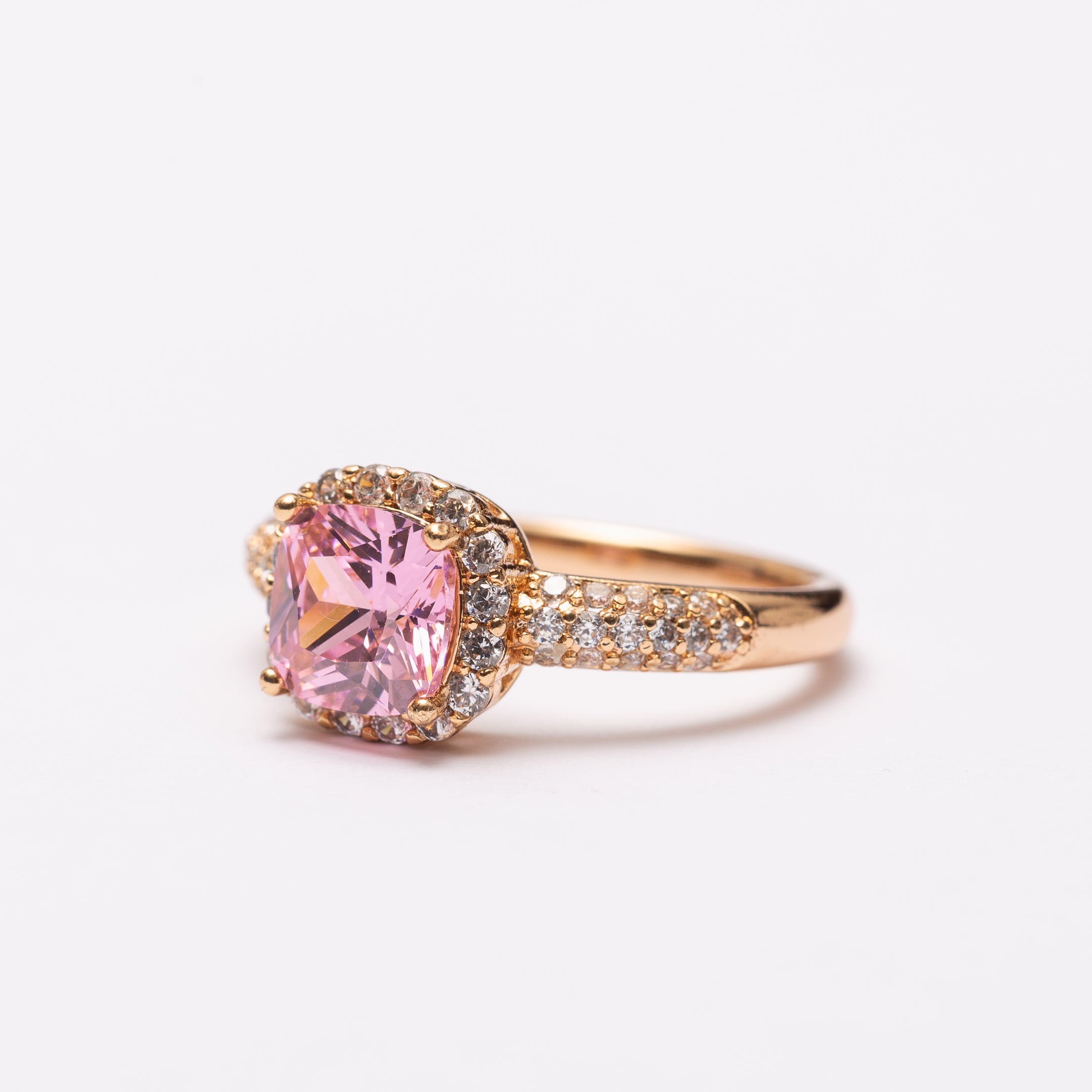 Bague élégance dorée en plaqué or 18 K