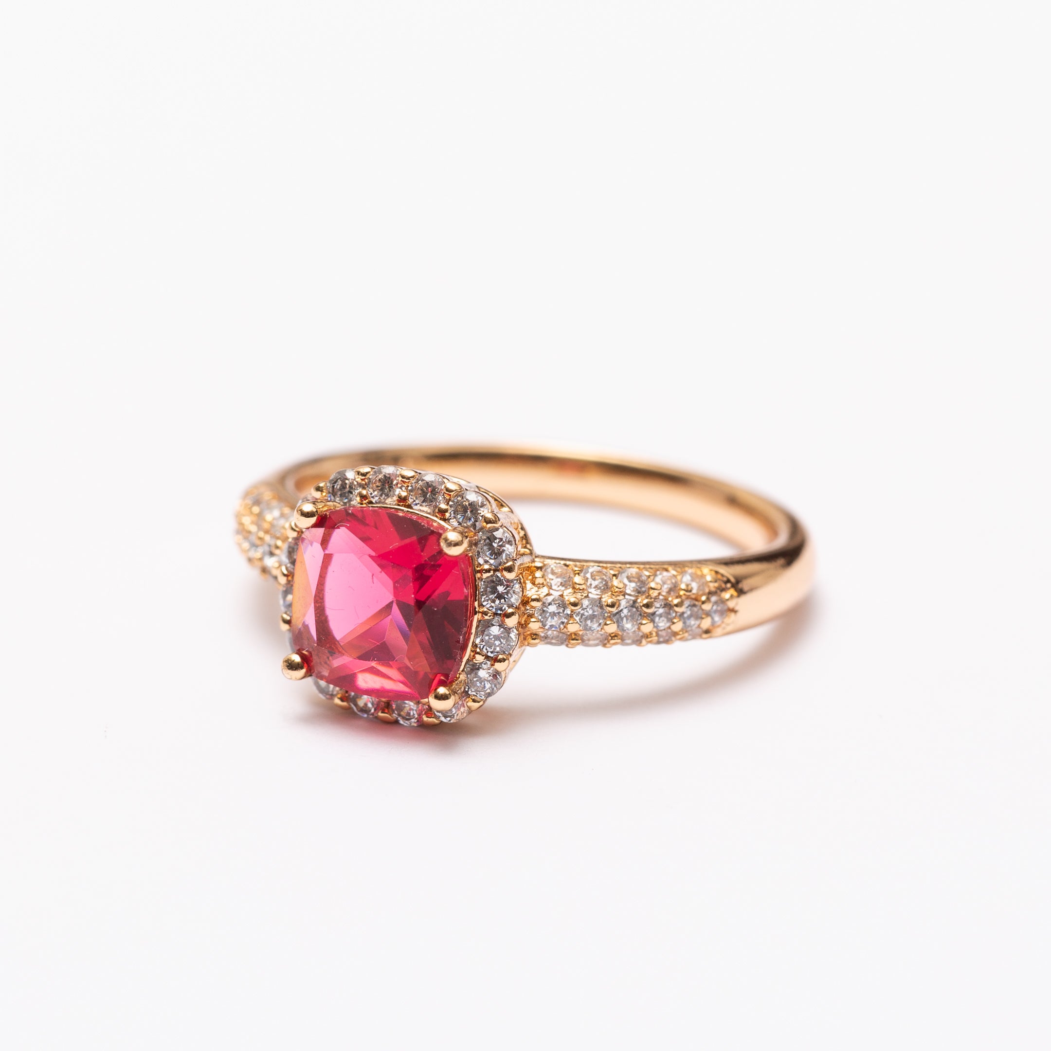 Bague élégance dorée en plaqué or 18 K