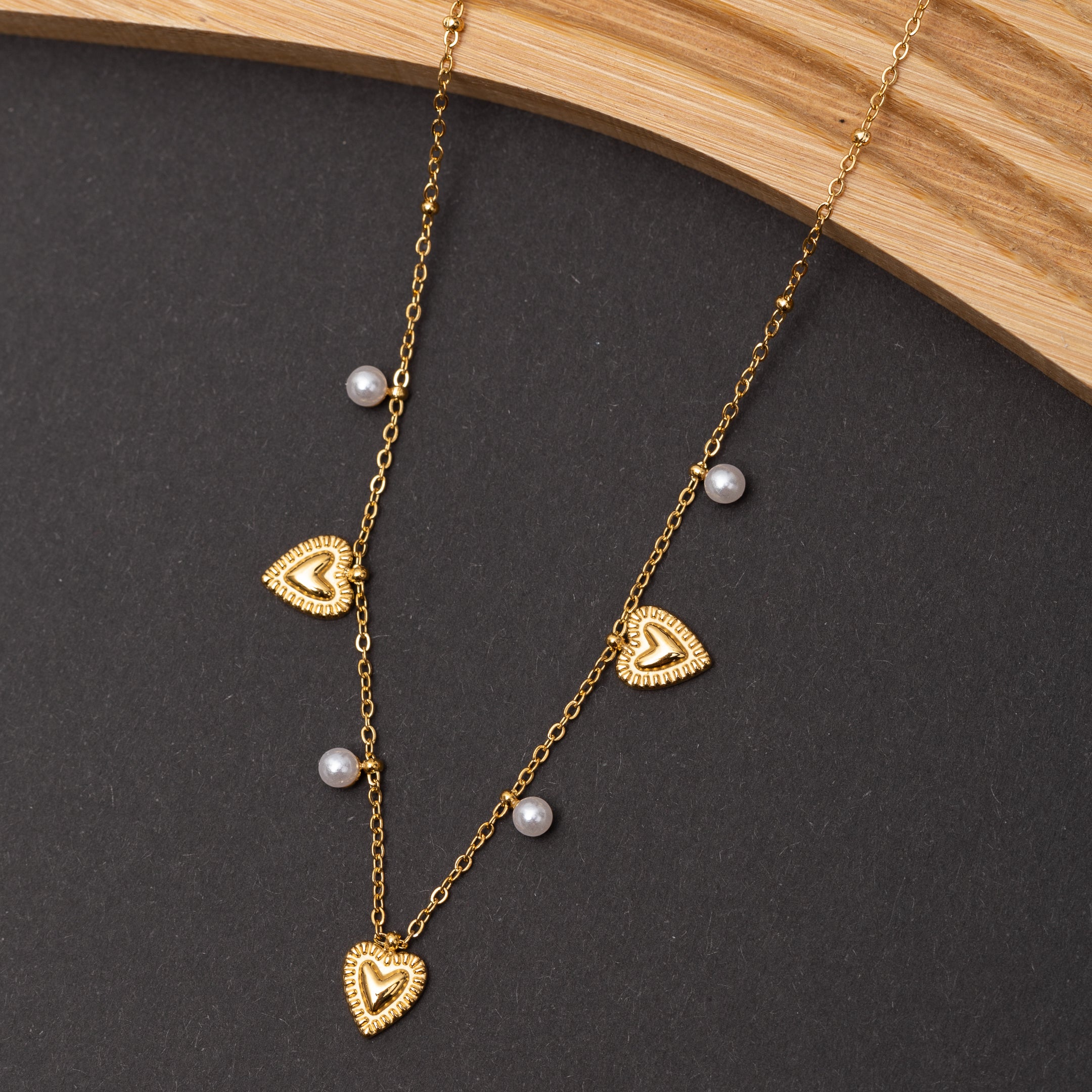 Collier en acier inoxydable garanti Lyna