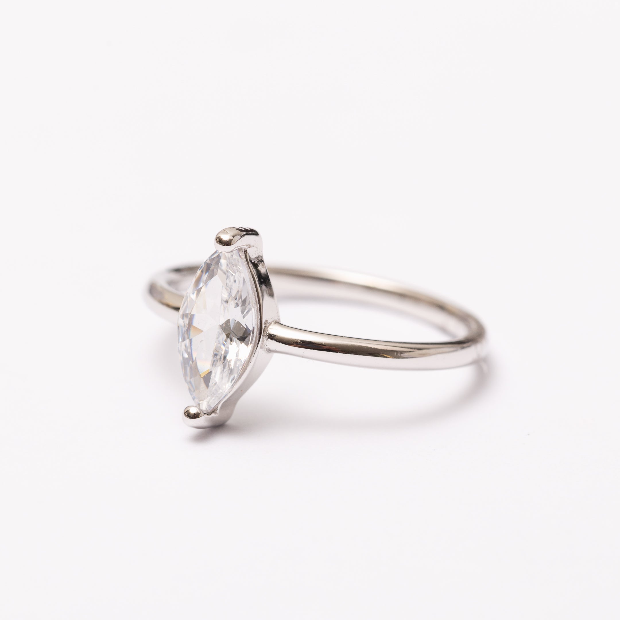 Bague Élégance en argent rhodié garantie