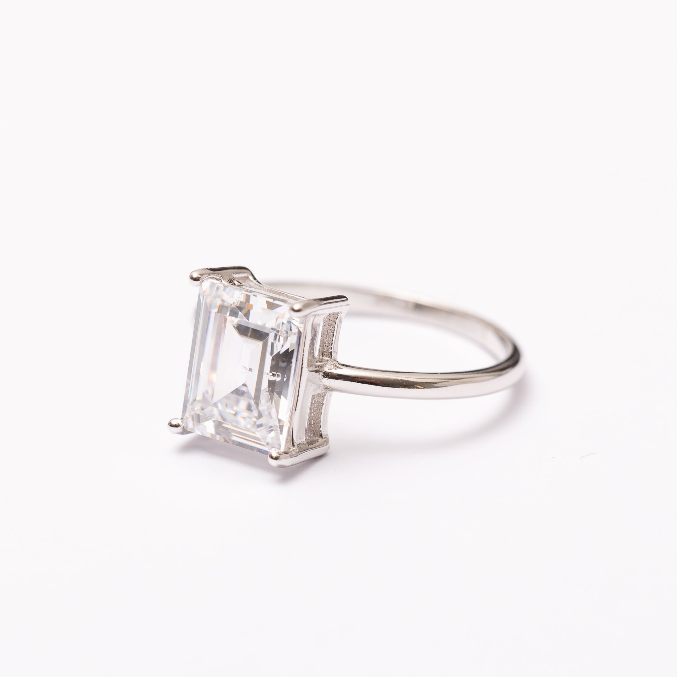 Bague Élégance en argent rhodié garantie