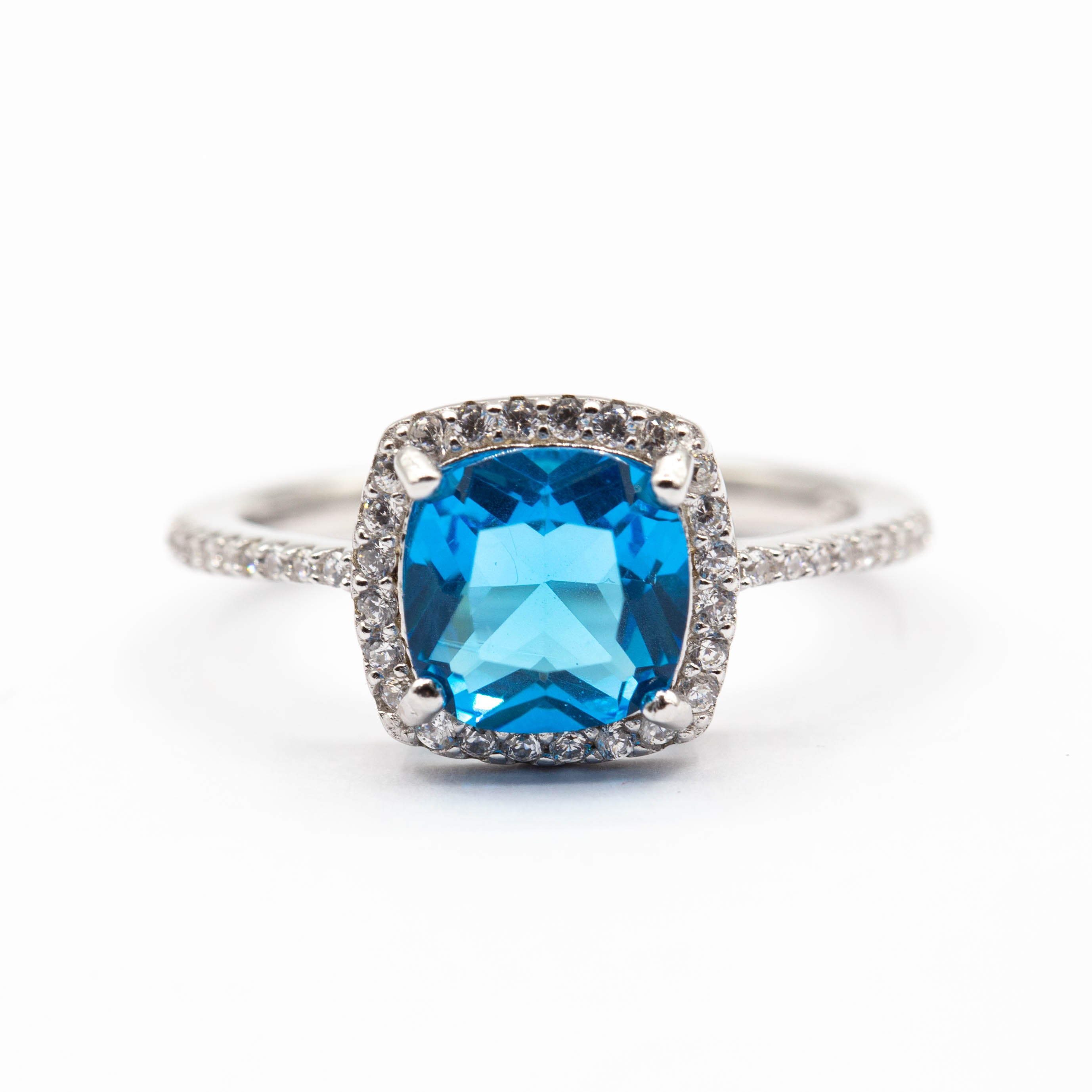 Bague argent Rhodié garanti new avec une pierre Blue ciel carré