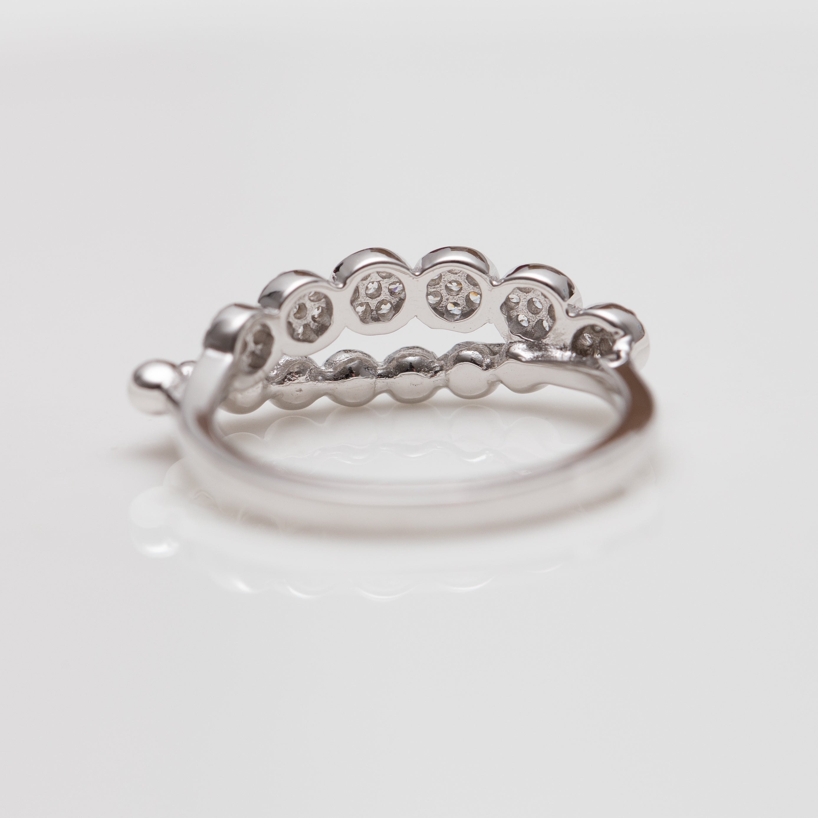 خاتم فضة مطلي روديوم مكفول نادين ساليرجنت - 40%