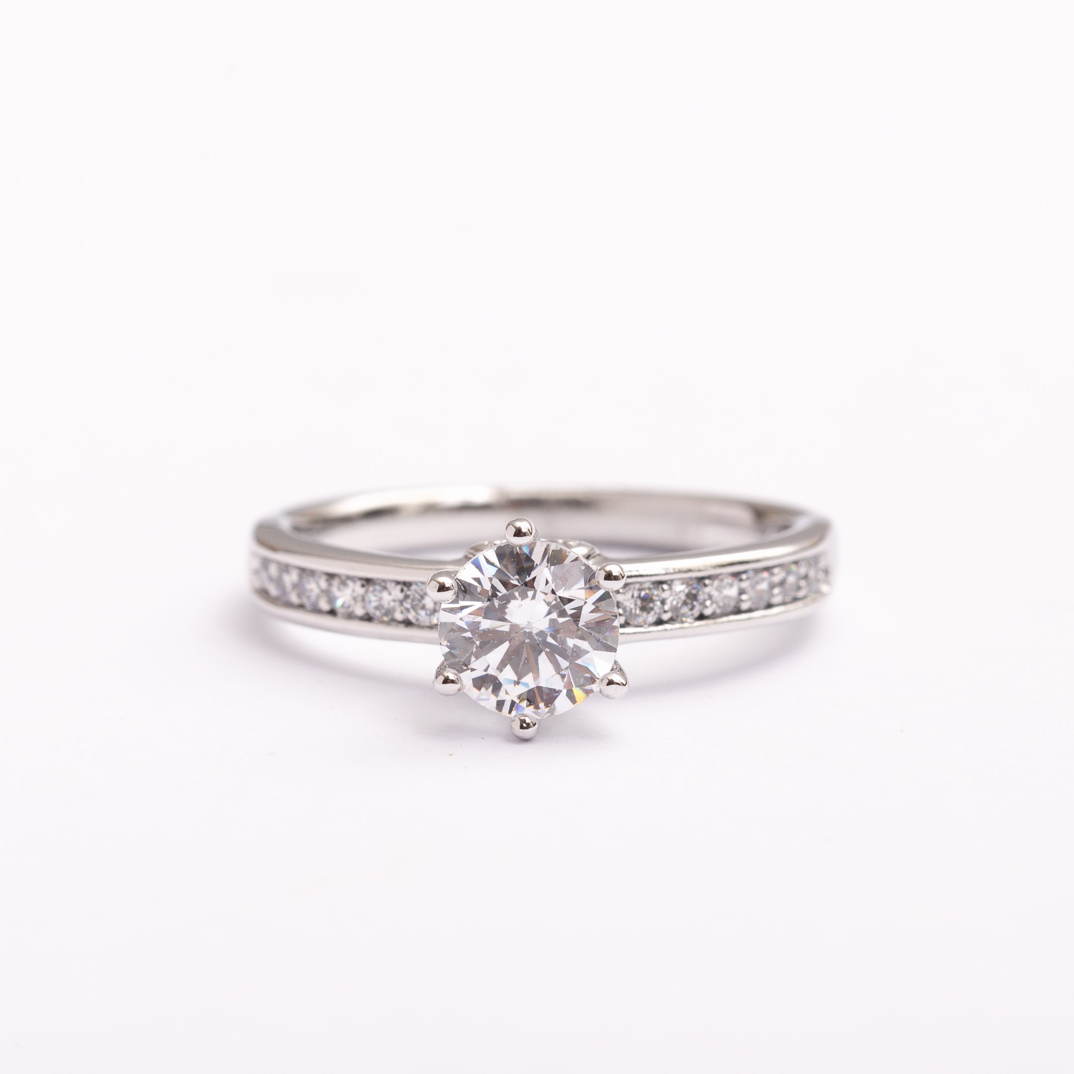 Bague Silver-Line en plaqué or avec une finition argentée