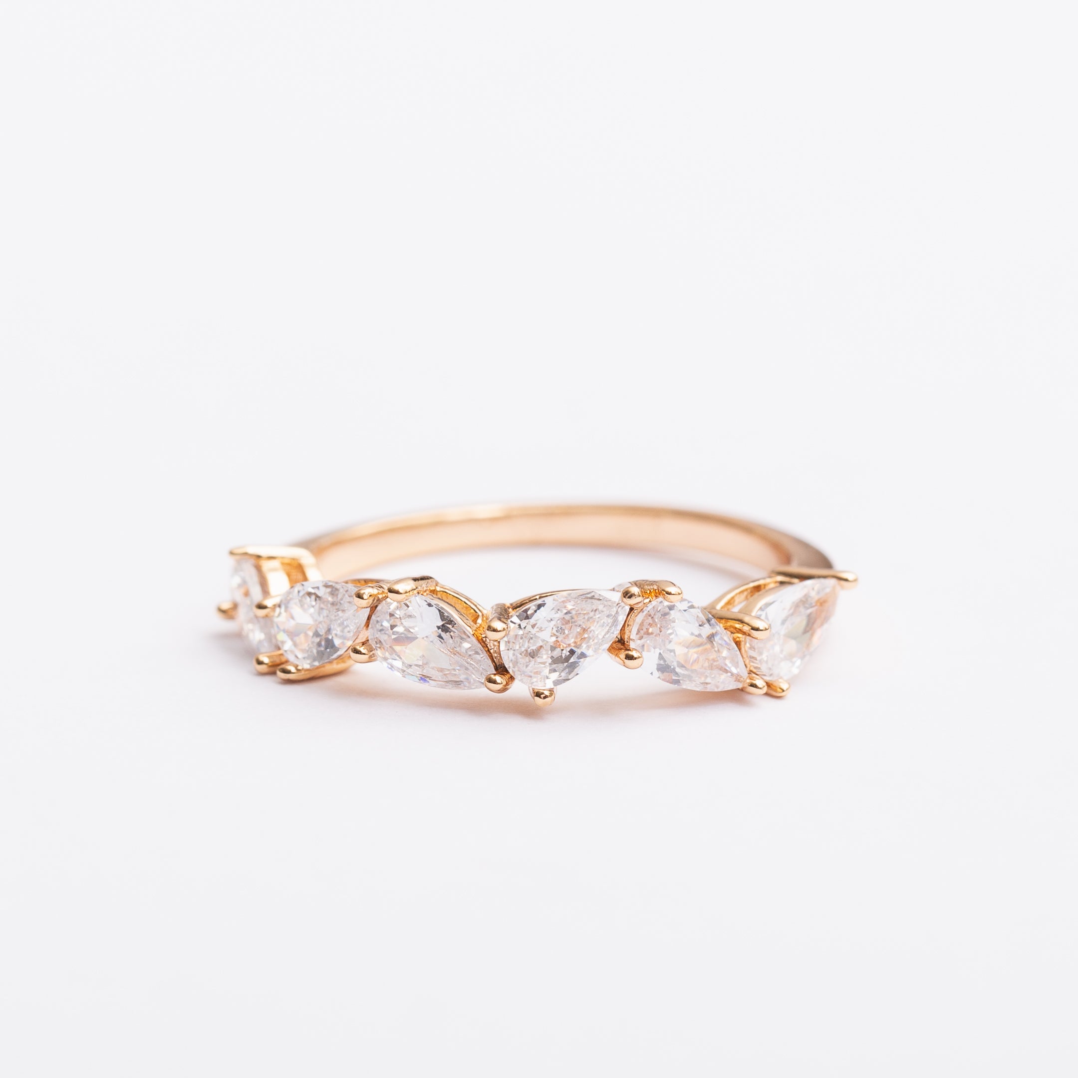 Bague Or-Line en plaqué or avec une finition dorée