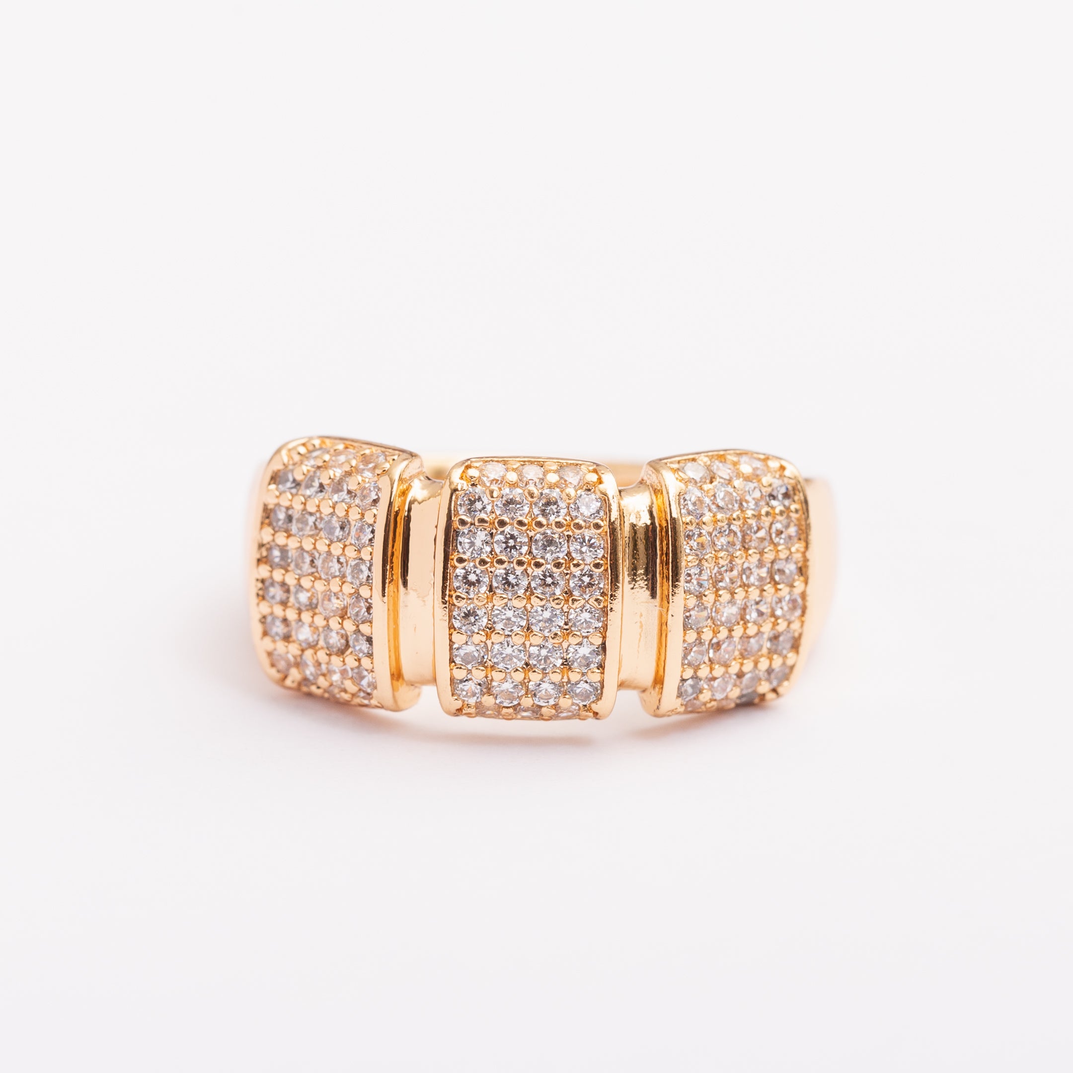 Bague Or-Line en plaqué or avec une finition dorée