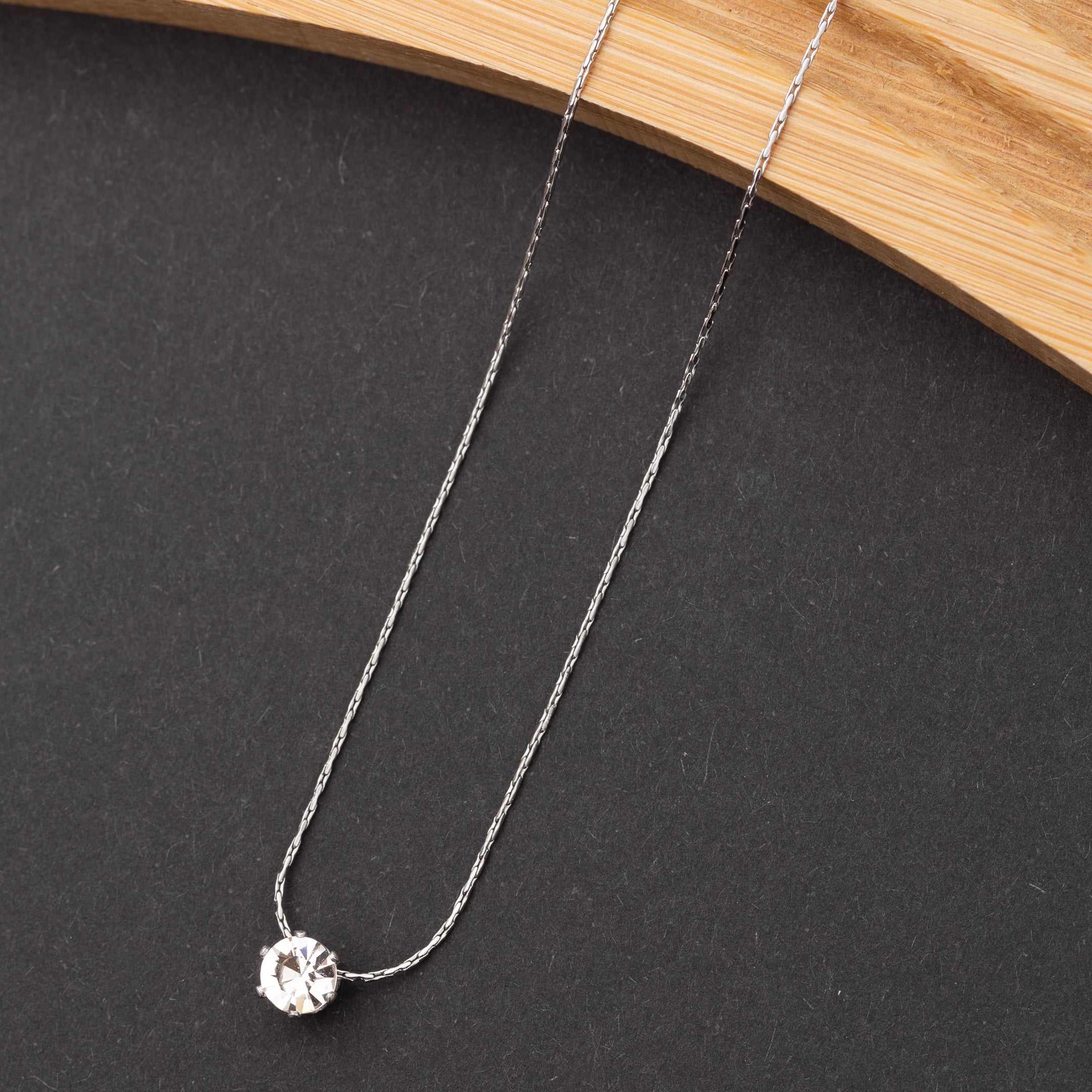 Collier Élite en acier inoxydable garanti