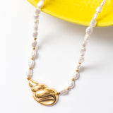 Collier en acier tendance pour cet été