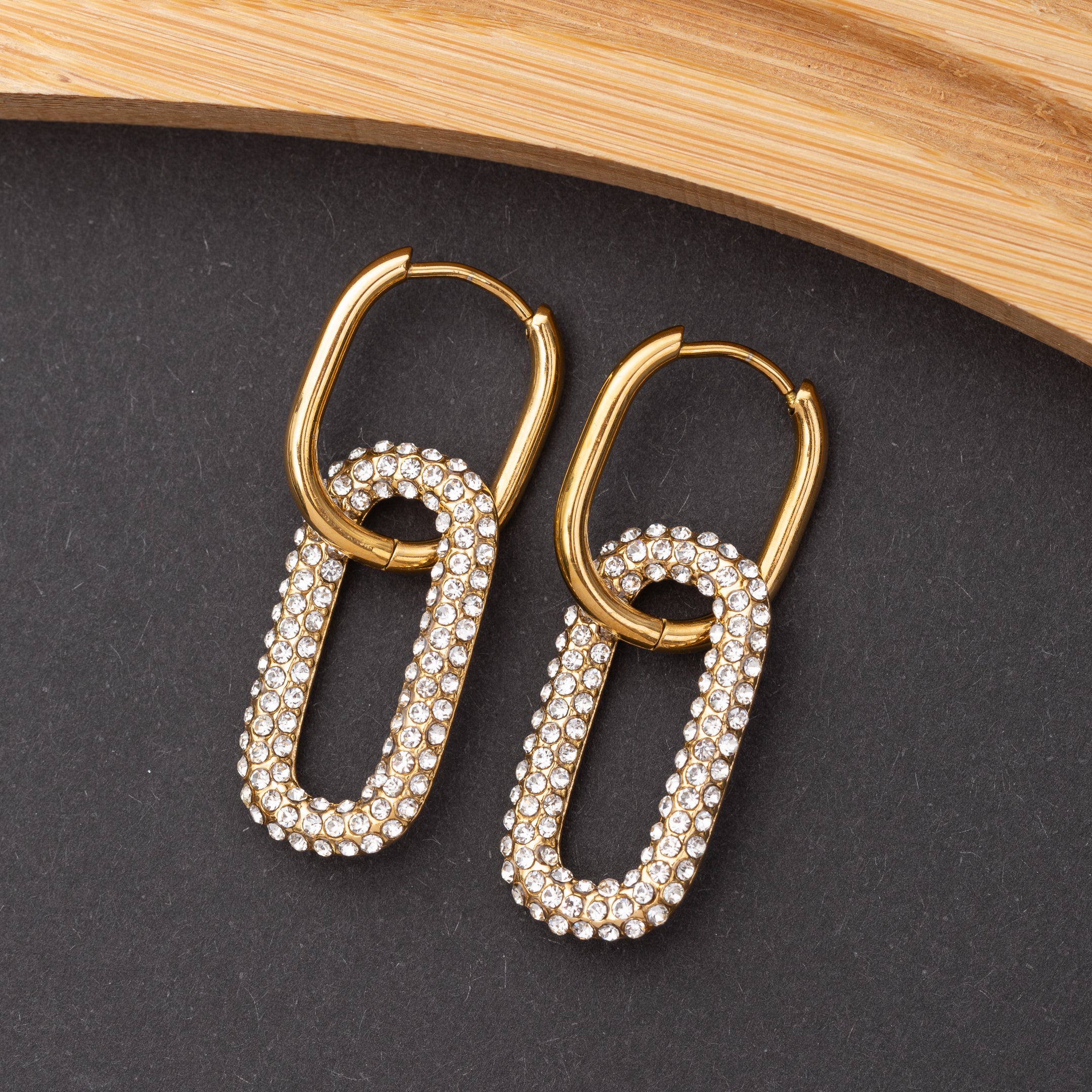 Boucles d'oreilles en acier inoxydable, qualité garantie