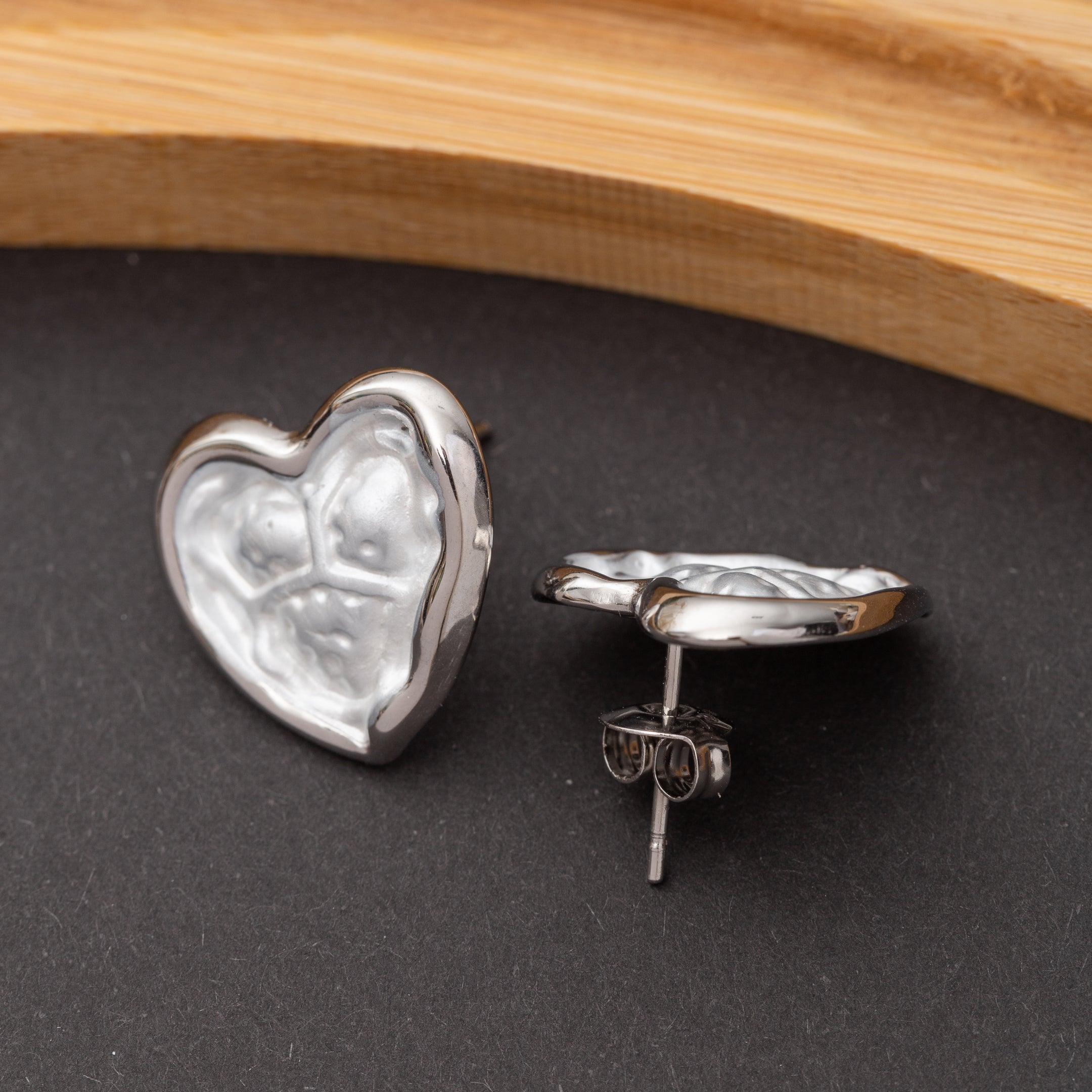 Boucles d'oreilles en acier inoxydable, qualité garantie