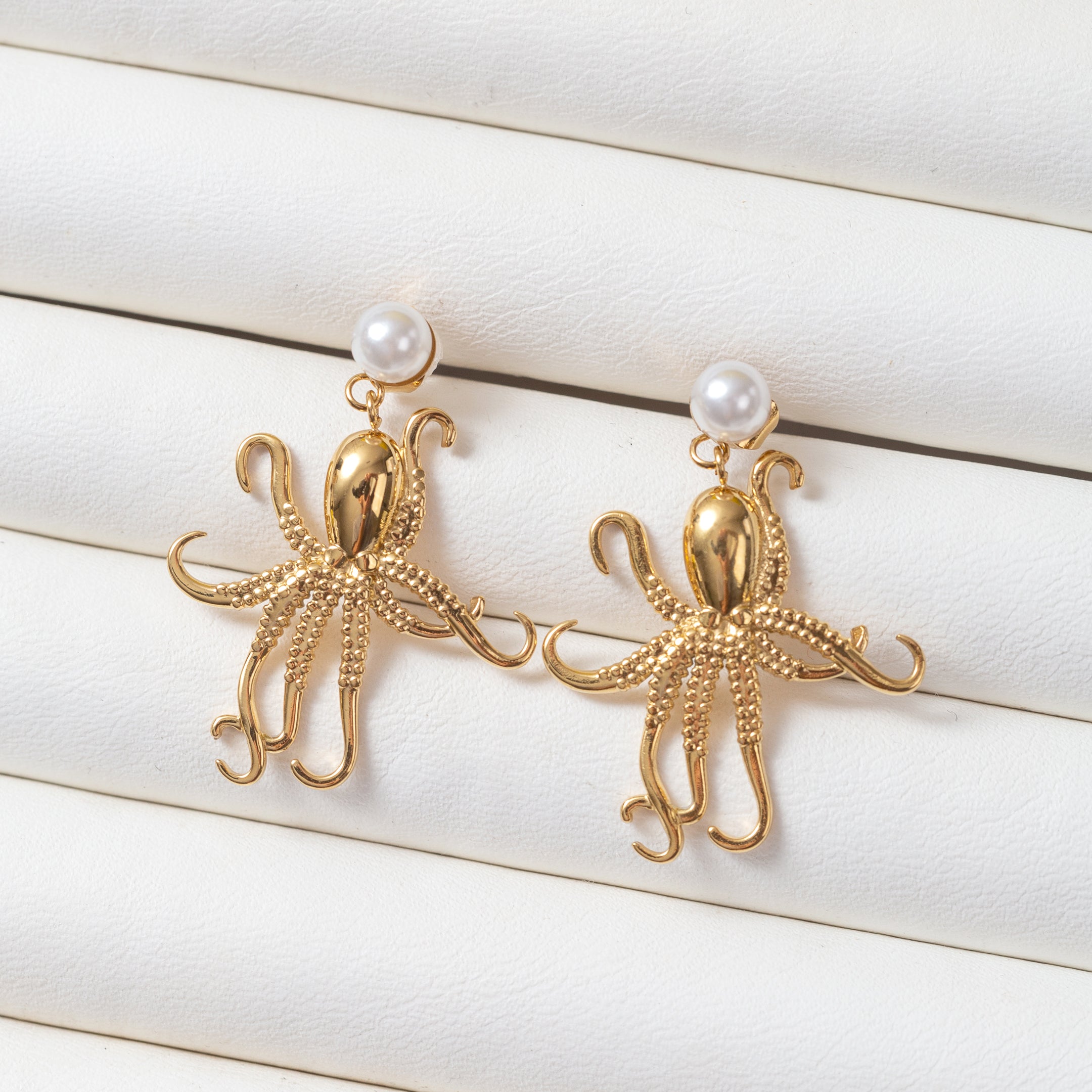 Boucles d'oreilles en acier