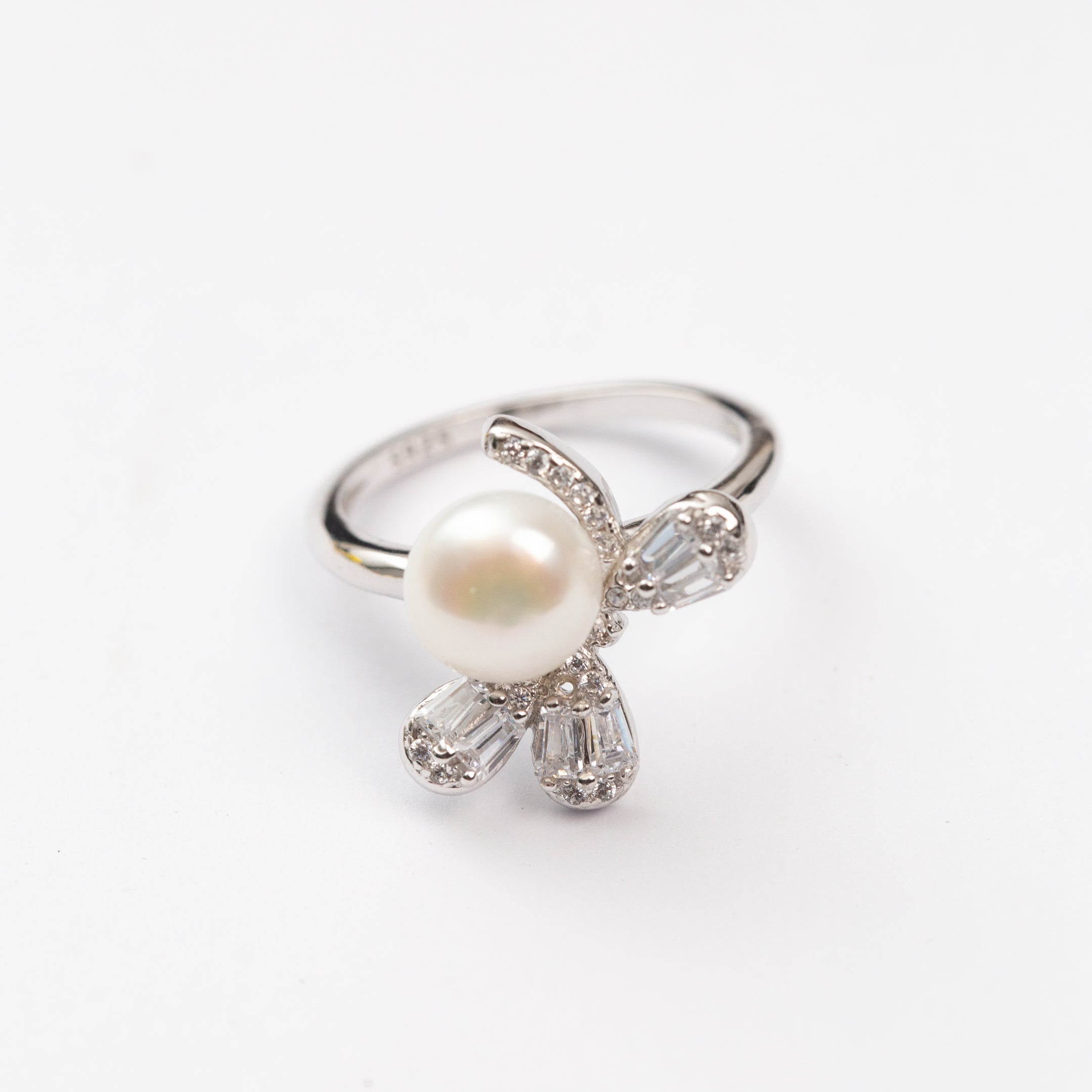 Bague  Argent Rhodié garanti la perles et les 3 amandes soldeargent - 40%