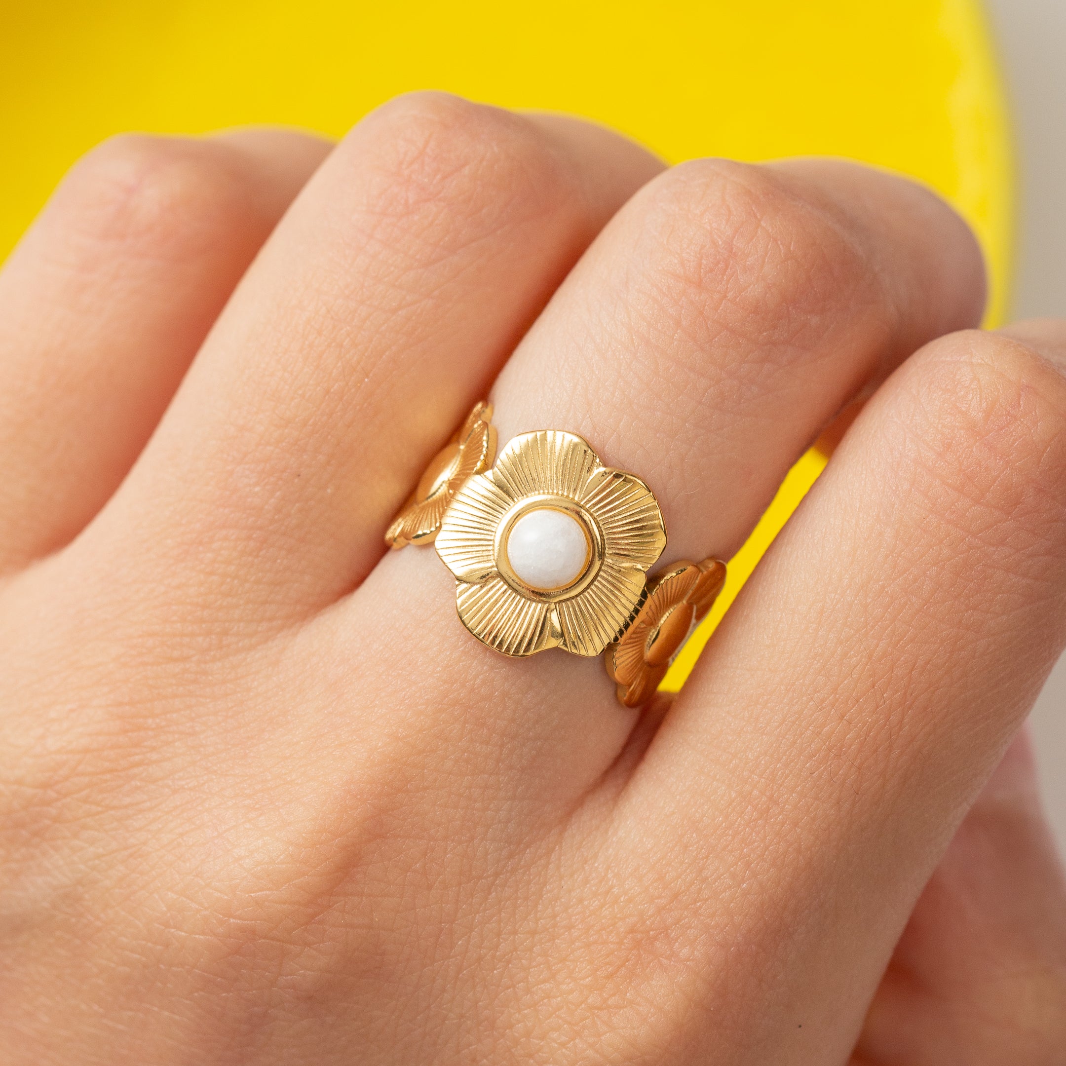 Bague en acier tendance - Taille standard