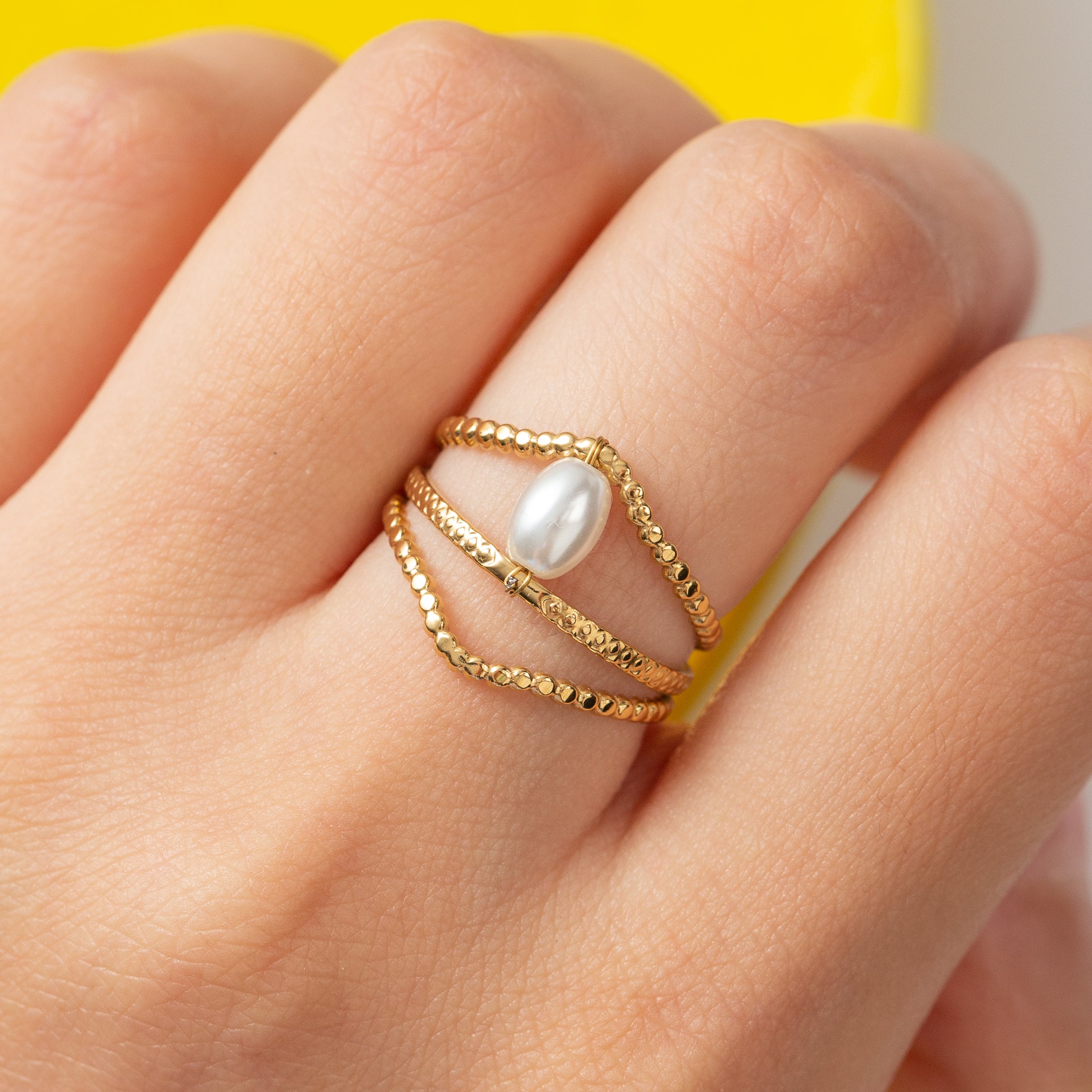 Bague en acier tendance - Taille standard