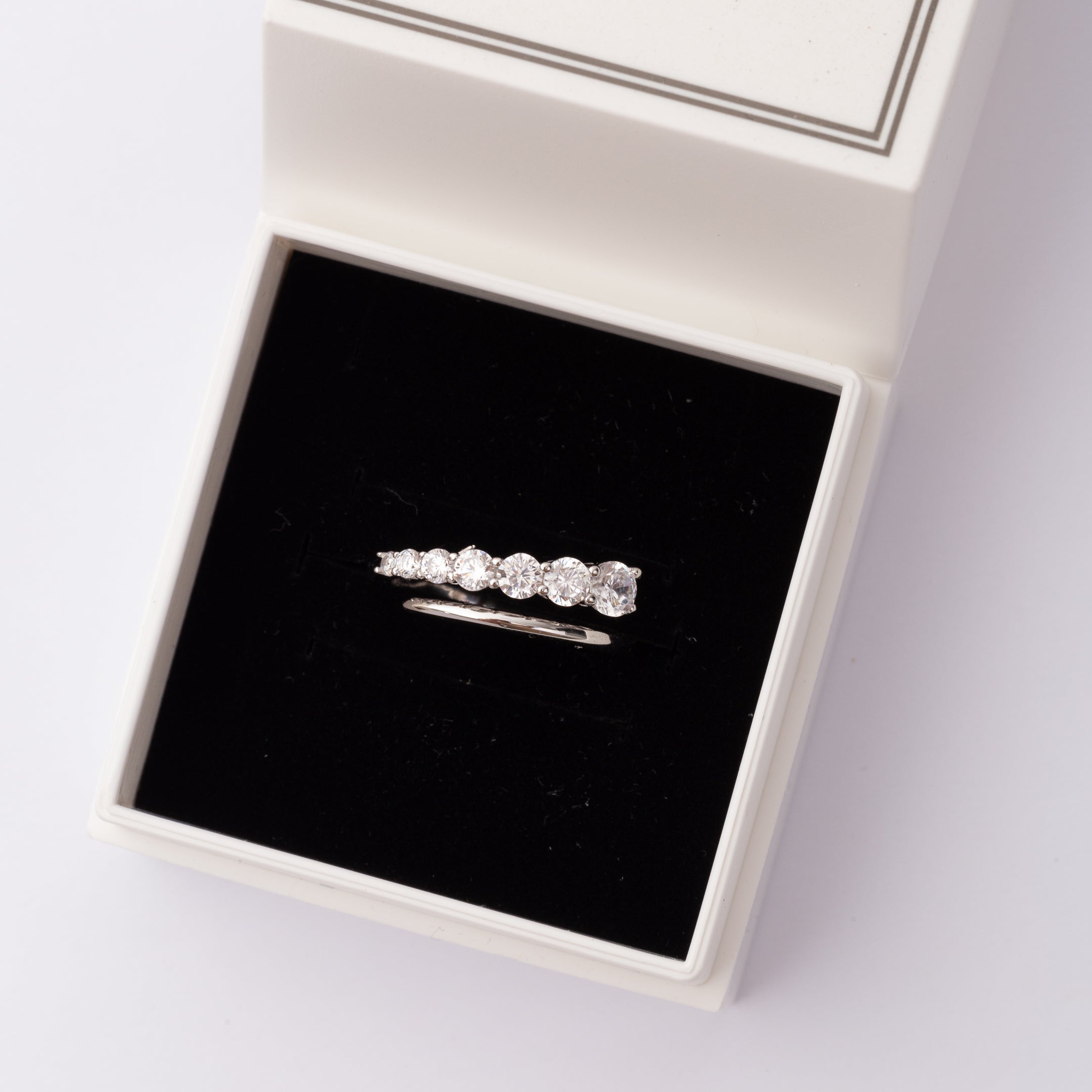Bague Victoire en argent rhodiée garantie