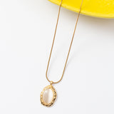 Collier en acier tendance