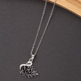 Collier SWAN en acier - Couleur Argentée - En Promotion