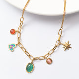 Collier en acier à un seul rang avec des motifs décoratifs