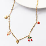 Collier en acier à un seul rang avec des motifs décoratifs