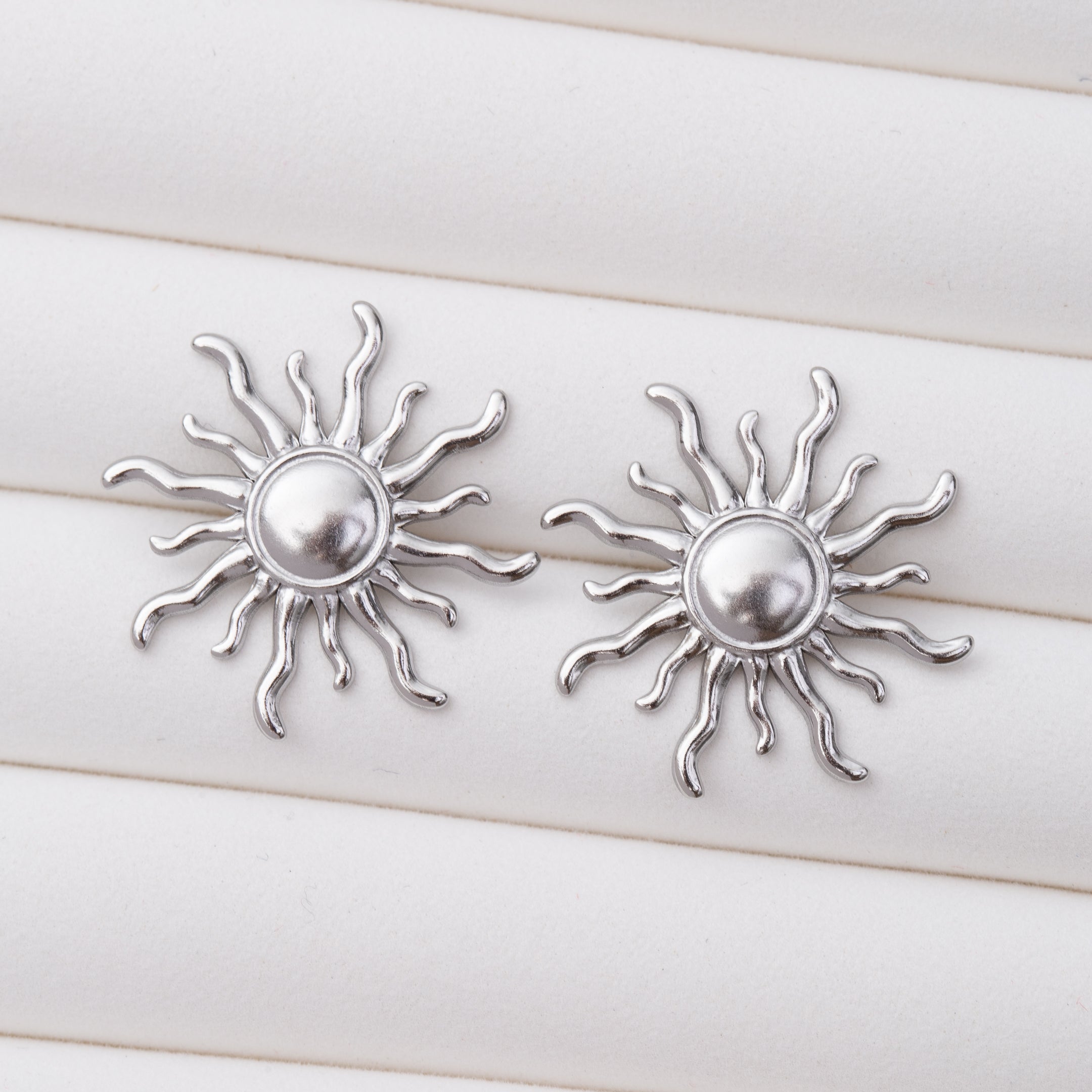 Boucles d'oreilles en acier inoxydable garanties