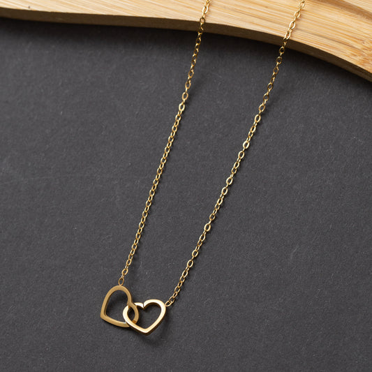 Collier en acier tendance en promo