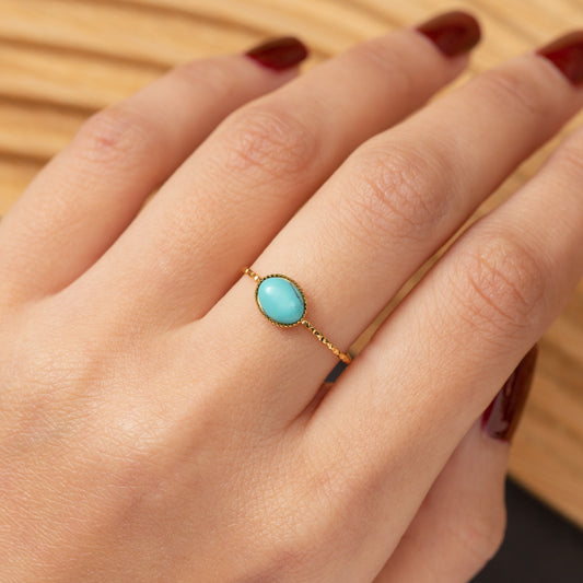 Bague en acier inoxydable doré avec pierre turquoise - Taille standard