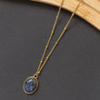 Collier en acier en promotion avec pierre lapis-lazuli.