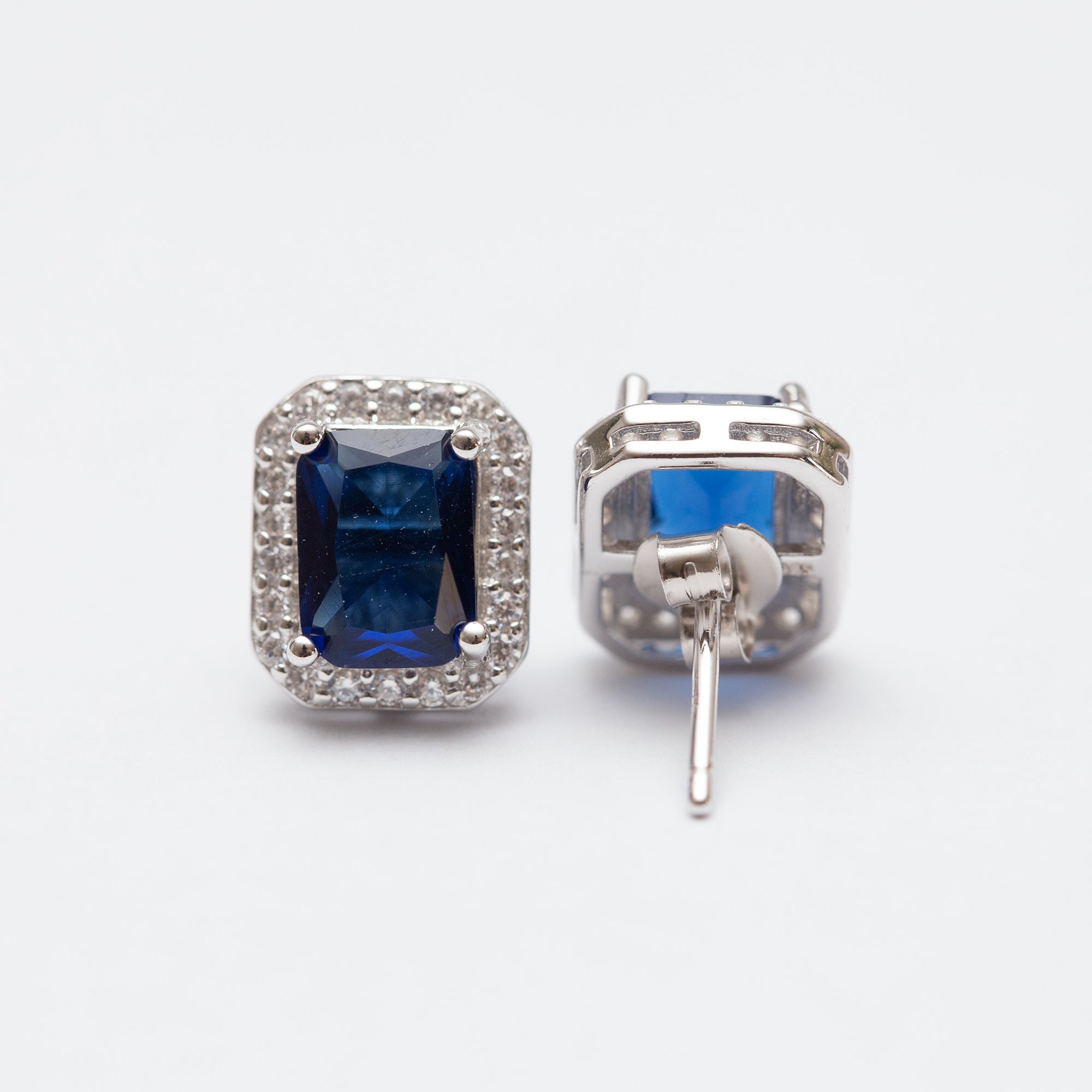 Boucle d'oreilles Argent Rhodié tendance. Le Carré Bleu