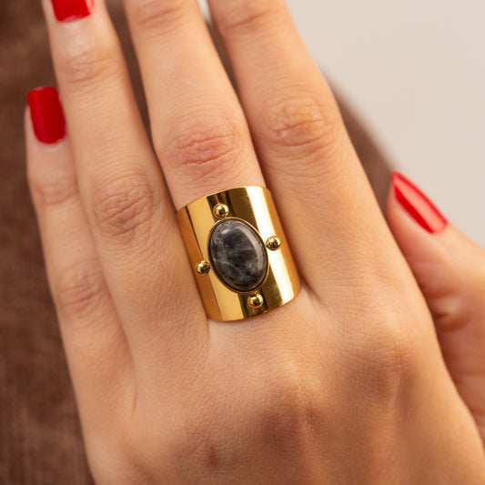 Bague élégante en acier avec pierre Labradorite