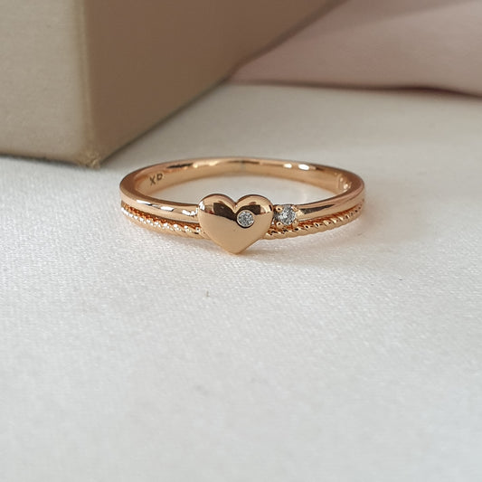 خاتم XP عصري مطلي بالذهب على شكل قلب صغير
