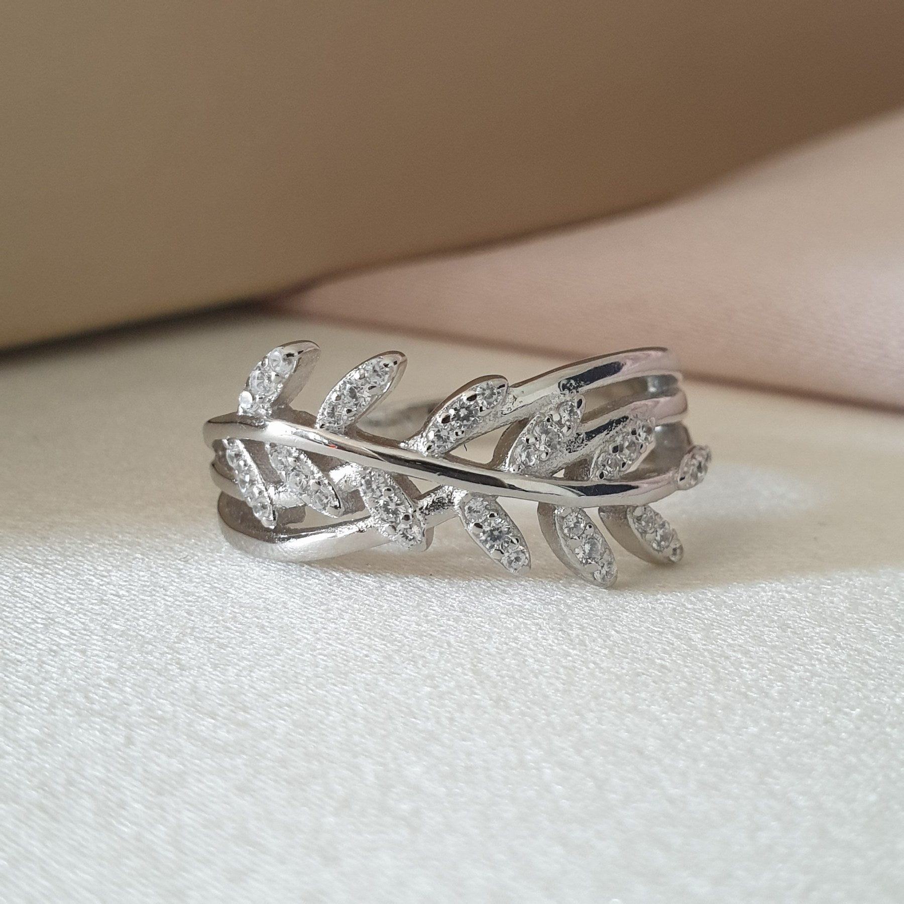 Bague Argent Rhodié Garanti la tige tendance