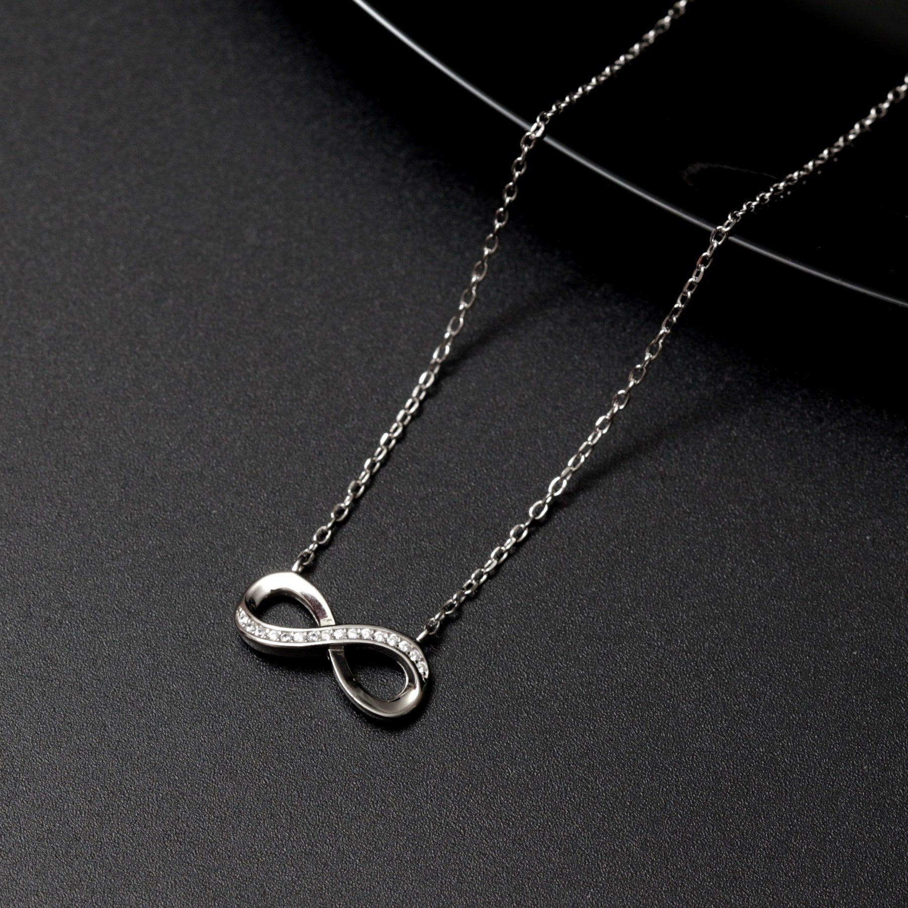 Collier argent Rhodié Garanti infinity