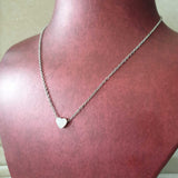 Collier acier garanti inoxydable petit cœur argenté